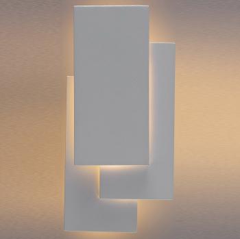 Накладной светильник Arte Lamp Trio A1718AP-1WH Накладной светильник Arte Lamp Trio A1718AP-1WH