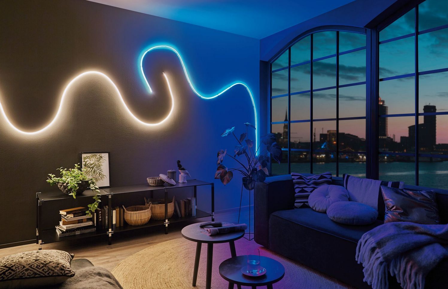 Открыть Светодиодные ленты: идеи для декоративного освещения Фото Светодиодные ленты: идеи для декоративного освещения