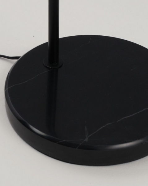 Фото Торшер Moderli Omaha V10514-1F