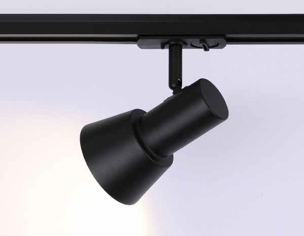 Открыть Светильник на штанге Ambrella Light GL GL5151 Фото Светильник на штанге Ambrella Light GL GL5151