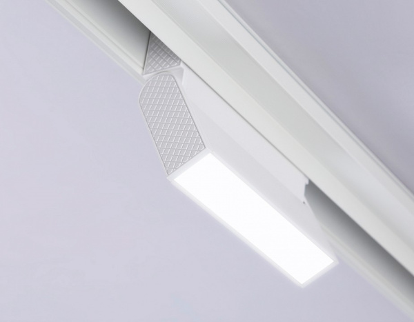 Фото Накладной светильник Ambrella Light GL GL4058