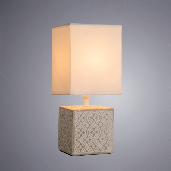 Открыть Настольная лампа декоративная Arte Lamp Fiori A4429LT-1WA Фото Настольная лампа декоративная Arte Lamp Fiori A4429LT-1WA
