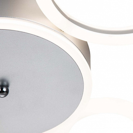 Фото Потолочная люстра Escada Saturn 10268/4LED Silver