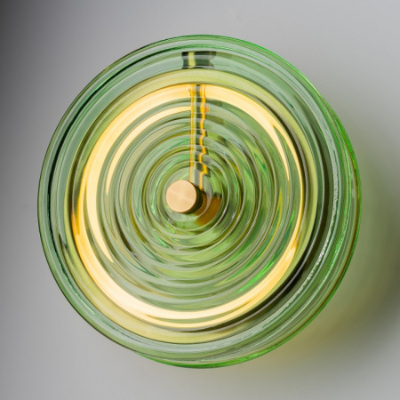 Фото Накладной светильник Freya Borbon FR5442WL-L7GN