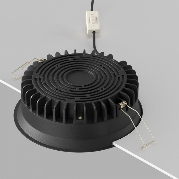 Фото Встраиваемый светильник Maytoni Okno DL055-18W3-4-6K-B