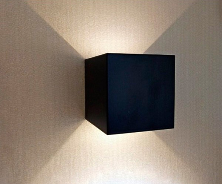 Открыть Накладной светильник Kink Light Куб 08585,19(3000K) Фото Накладной светильник Kink Light Куб 08585,19(3000K)