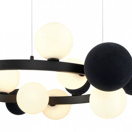 Фото Подвесная люстра Wertmark Berta WE237.15.023