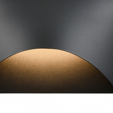 Фото Накладной светильник Wertmark Wenke WE932.01.021