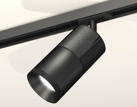 Открыть Светильник на штанге Ambrella Light XT XT7402050 Фото Светильник на штанге Ambrella Light XT XT7402050