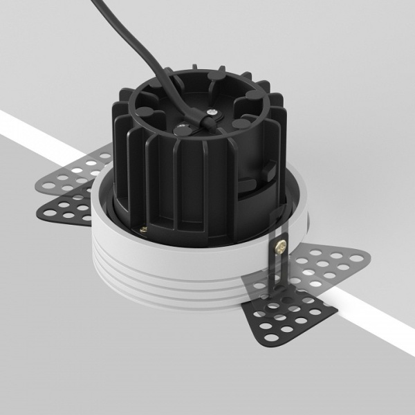 Фото Встраиваемый светильник Maytoni Round DL058-12W3K-TRS-B