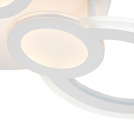 Фото Потолочная люстра Escada Alruba 10269/6LED