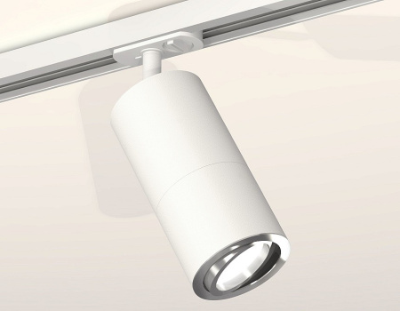 Открыть Светильник на штанге Ambrella Light XT XT7401081 Фото Светильник на штанге Ambrella Light XT XT7401081