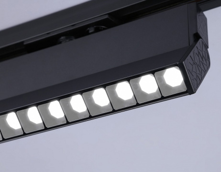 Открыть Светильник на штанге Ambrella Light GL GL6819 Фото Светильник на штанге Ambrella Light GL GL6819