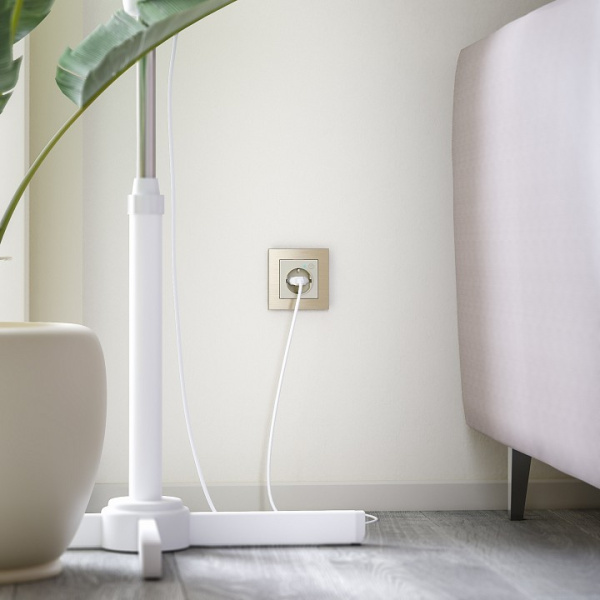 Фото Розетка с заземлением и со шторками, без рамки с Wi-Fi Werkel слоновая кость W1171603