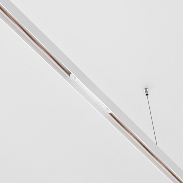 Фото Соединитель линейный для треков Maytoni Accessories for Exility TRA034PC-42W