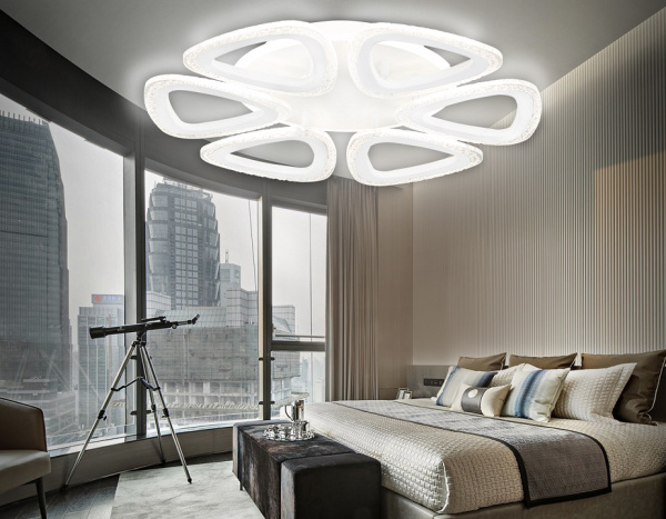 Фото Потолочная люстра Ambrella Light FA FA4518