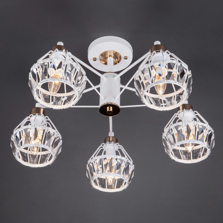 Фото Люстра на штанге Eurosvet Lord 70075/5 белый