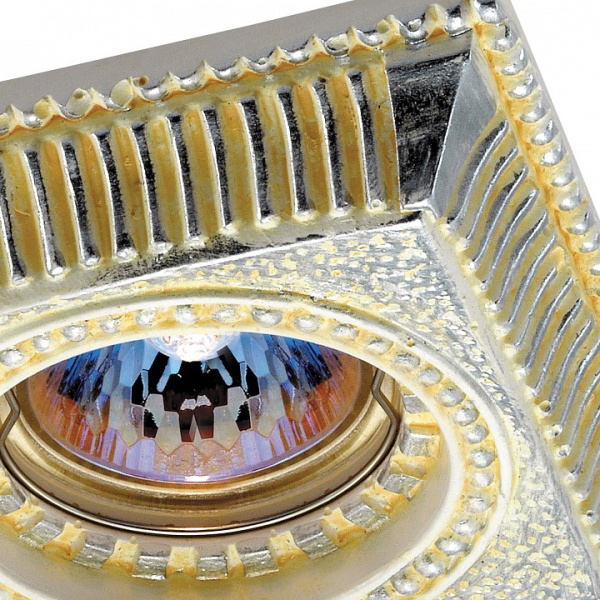 Фото Встраиваемый светильник Novotech Sandstone 369832