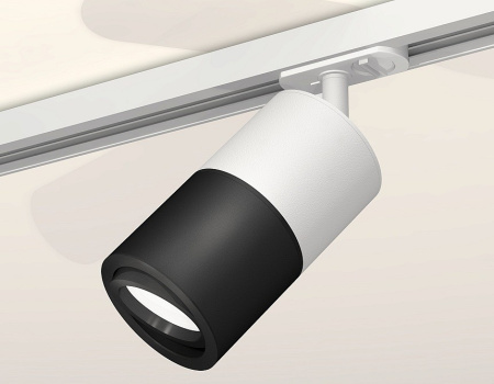 Открыть Светильник на штанге Ambrella Light XT XT7402002 Фото Светильник на штанге Ambrella Light XT XT7402002