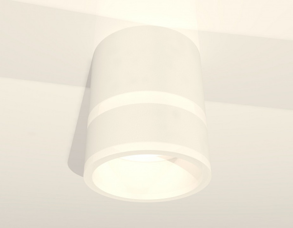 Открыть Накладной светильник Ambrella Light XS XS8110005 Фото Накладной светильник Ambrella Light XS XS8110005