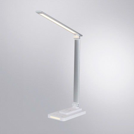 Открыть Настольная лампа офисная Arte Lamp William A5122LT-1WH Фото Настольная лампа офисная Arte Lamp William A5122LT-1WH
