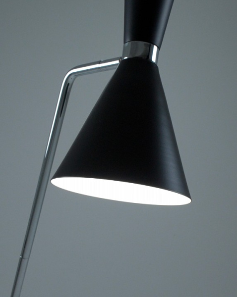 Фото Торшер Moderli Page V10997-F