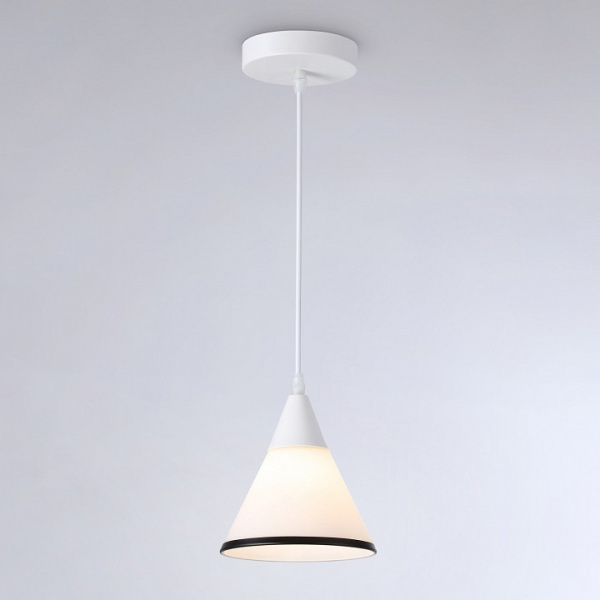 Фото Подвесной светильник Ambrella Light TR TR3166