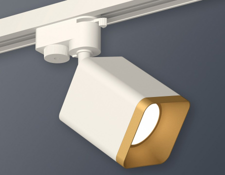 Открыть Светильник на штанге Ambrella Light XT XT7812003 Фото Светильник на штанге Ambrella Light XT XT7812003