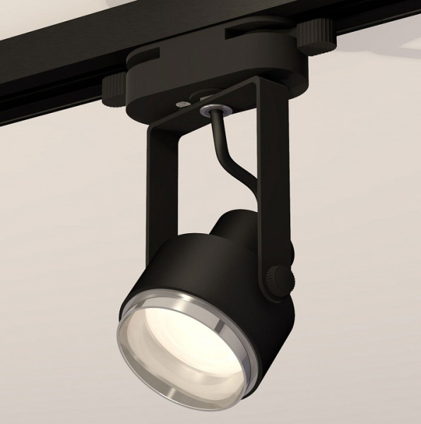 Фото Светильник на штанге Ambrella Light XT XT6602021