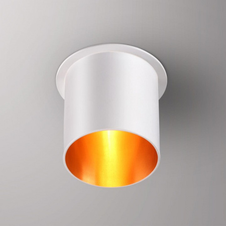 Фото Встраиваемый светильник Novotech Butt 370434