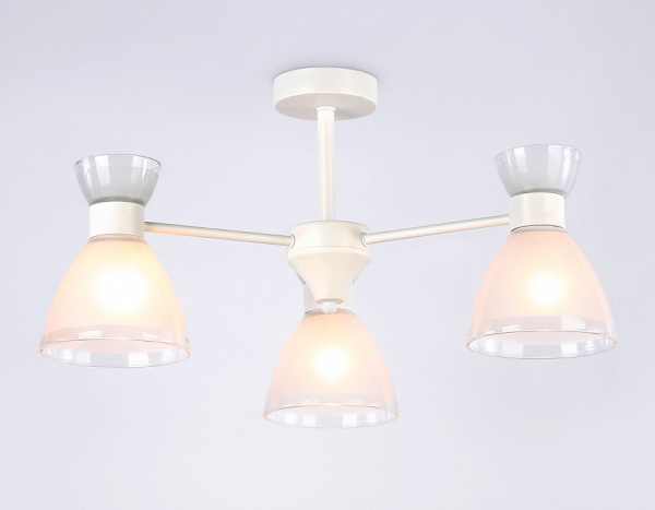 Фото Люстра на штанге Ambrella Light TR TR3177