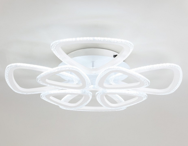 Фото Потолочная люстра Ambrella Light FA FA4515