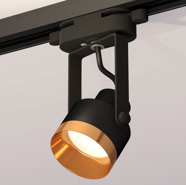 Фото Светильник на штанге Ambrella Light XT XT6602044