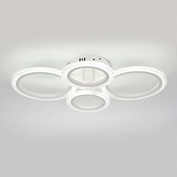 Фото Потолочная люстра Escada Avani 10258/4LED