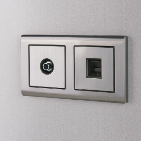 Фото Розетка Ethernet RJ-45 без рамки Werkel глянцевый никель W1181002