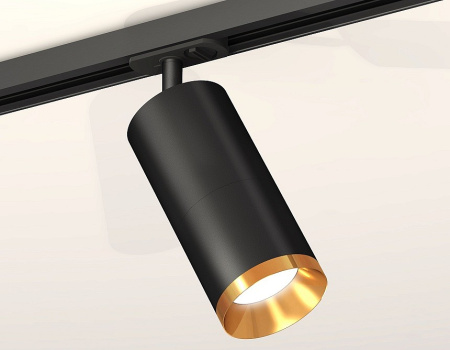 Открыть Светильник на штанге Ambrella Light XT XT7402101 Фото Светильник на штанге Ambrella Light XT XT7402101