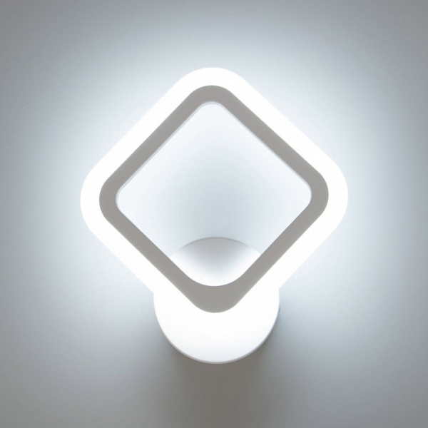 Фото Бра Citilux Марсель Смарт CL232B310