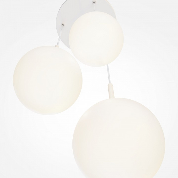 Фото Подвесной светильник Maytoni Basic form MOD321PL-03W