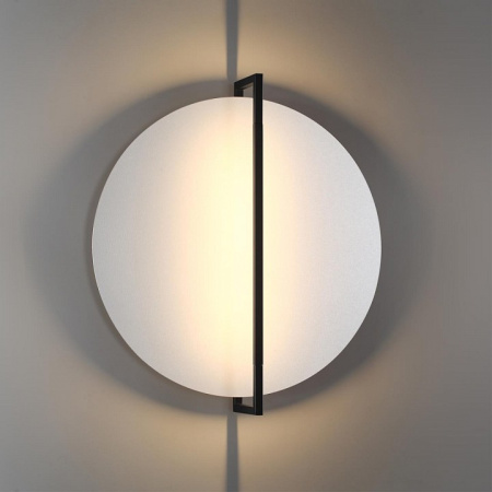 Фото Накладной светильник Odeon Light Next 7015/20WL