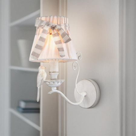 Фото Бра Maytoni Bird ARM013-01-W