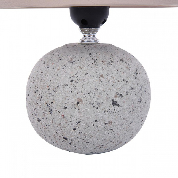 Фото Настольная лампа декоративная Lumion Tareka 8215/1T