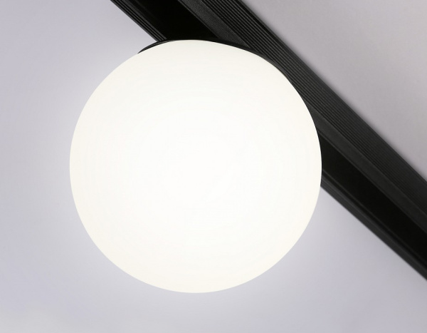 Фото Накладной светильник Ambrella Light GL GL3921