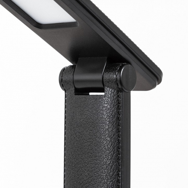 Фото Настольная лампа офисная Arte Lamp London A5123LT-1BK