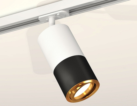 Открыть Светильник на штанге Ambrella Light XT XT7402081 Фото Светильник на штанге Ambrella Light XT XT7402081