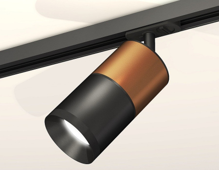 Открыть Светильник на штанге Ambrella Light XT XT7402060 Фото Светильник на штанге Ambrella Light XT XT7402060