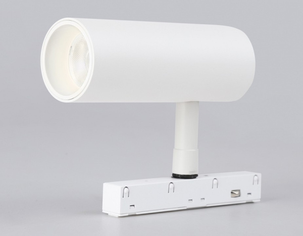 Открыть Светильник на штанге Ambrella Light GL GL3828 Фото Светильник на штанге Ambrella Light GL GL3828