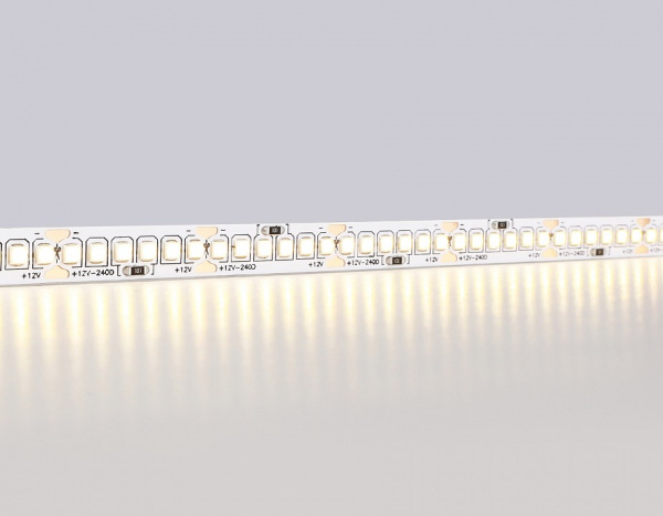 Фото Лента светодиодная Ambrella Light GS GS1401