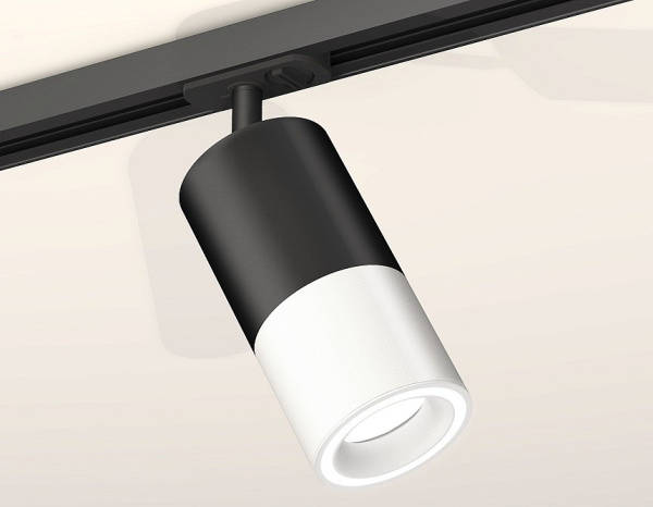 Фото Светильник на штанге Ambrella Light XT XT7401110