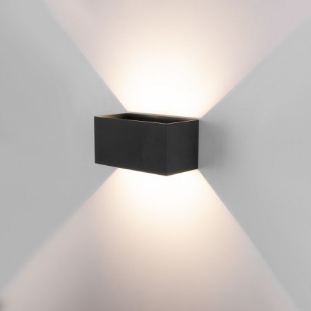 Фото Накладной светильник Elektrostandard Winner a057136