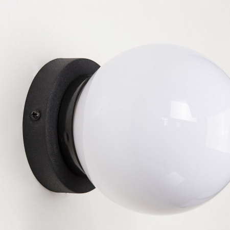 Фото Накладной светильник Favourite Ballito 4069-1W